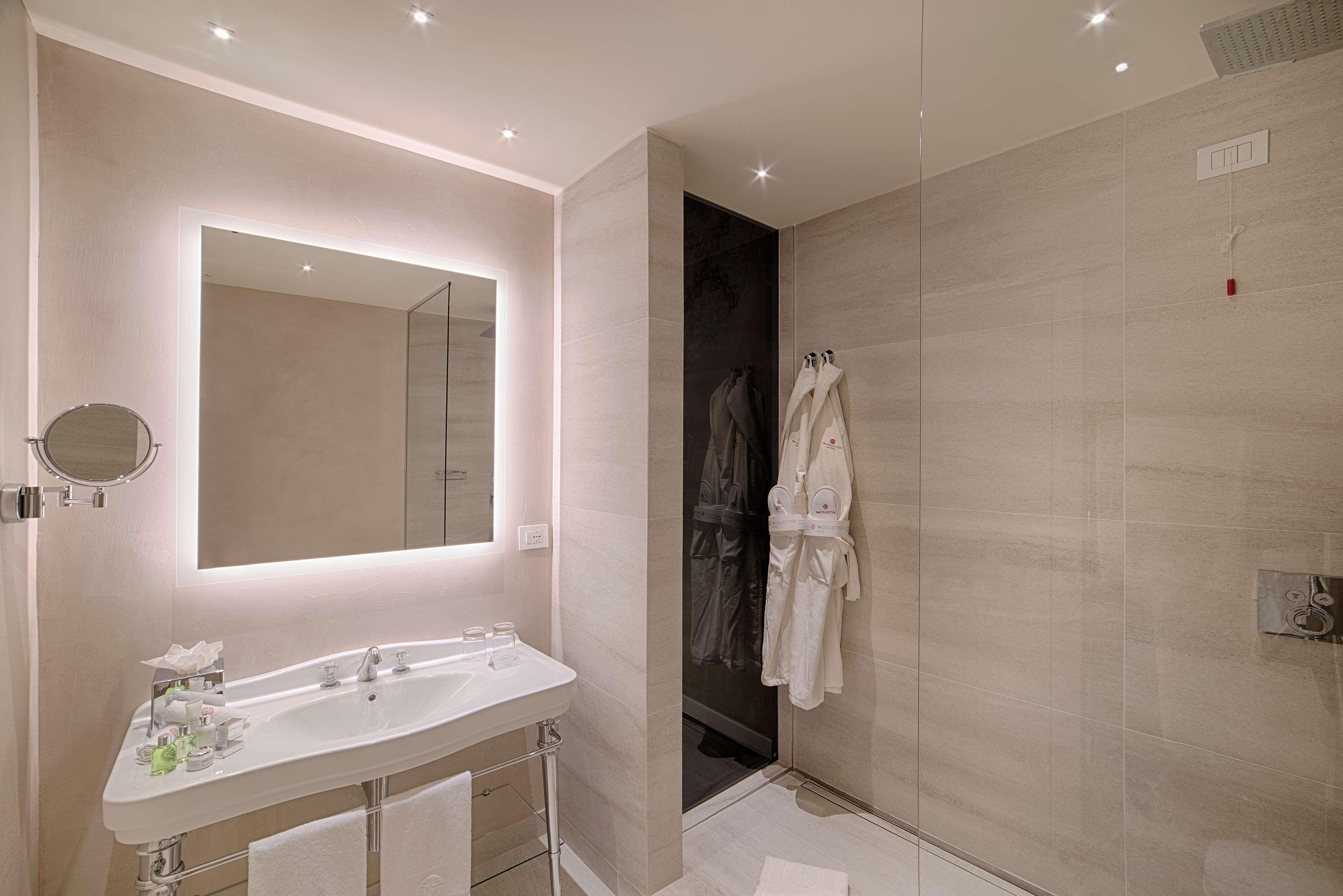 NH Collection Palazzo Verona Esterno foto Bathroom